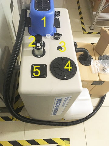 YUSOO-BREAKER空壓系統油水分離器頂部 YUSOO-BREAKER空壓系統油水分離器頂部