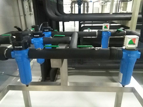 A39FTH和A55FTH兩種WALKER壓縮空氣加熱器使用現場的管道保溫