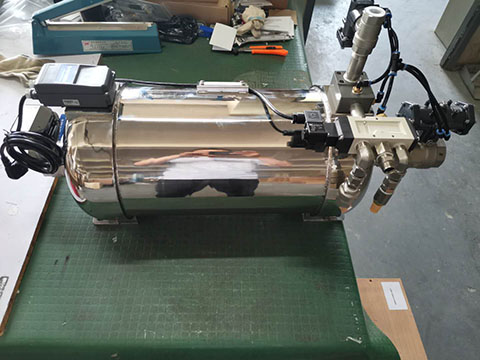 DrainMaster真空系統排水器DM-5000BV的A面 DrainMaster真空系統排水器DM-5000BV的A面