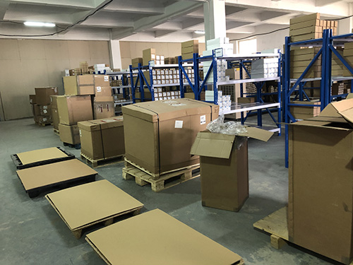 英國walker又來貨了-倉庫一角 英國walker又來貨了-倉庫一角