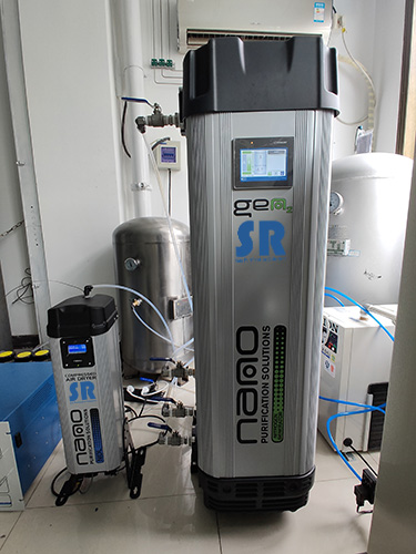 由SR模塊吸干機(jī)和SR模塊制氮機(jī)組成的高純模塊制氮系統(tǒng) 由SR模塊吸干機(jī)和SR模塊制氮機(jī)組成的高純模塊制氮系統(tǒng)