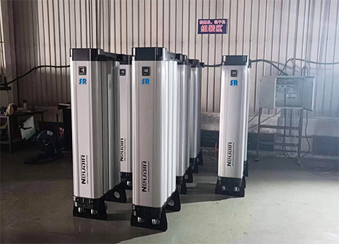 DA系列國產吸干機在生產車間 DA系列國產吸干機在生產車間