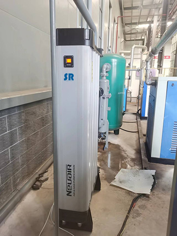 DA系列國產SR模塊吸干機在運行中 DA系列國產SR模塊吸干機在運行中